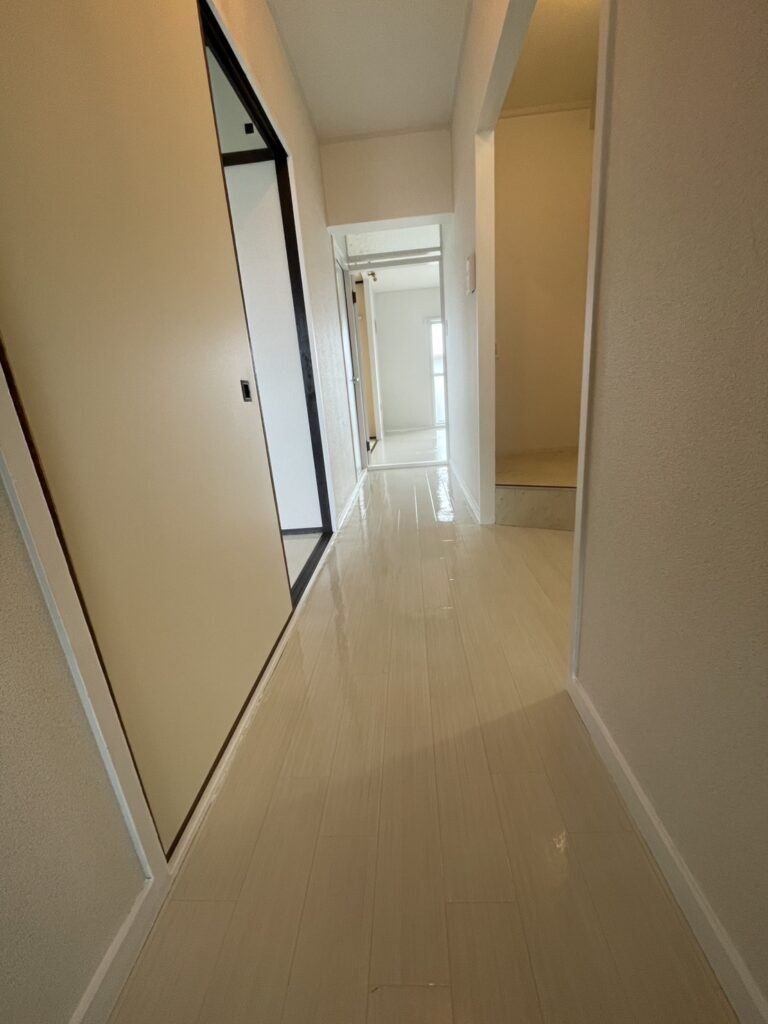 茨木市 原状回復 木枠塗装 完了